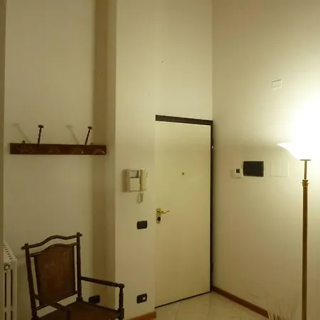 La Stanza Sui Cedri - Smart Working - Airport - Private Parking - Ducati - Philip Morris Apartmán *
