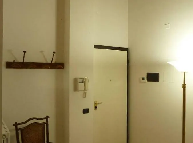 La Stanza Sui Cedri - Smart Working - Airport - Private Parking - Ducati - Philip Morris Apartmán *